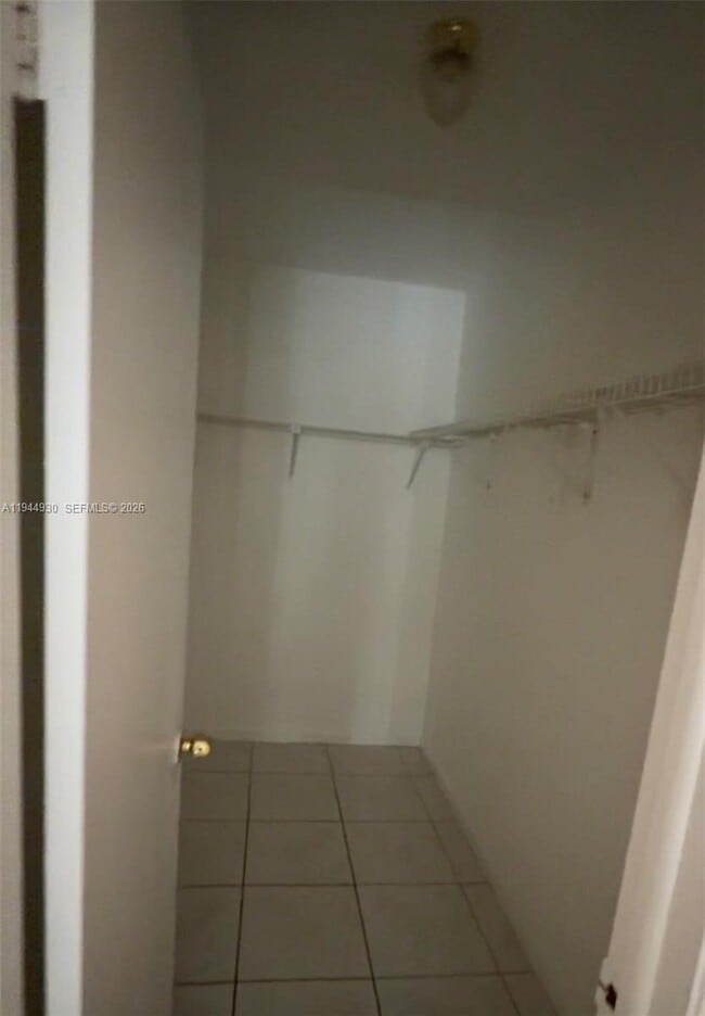 Building Photo - 5344 W 23rd Ave