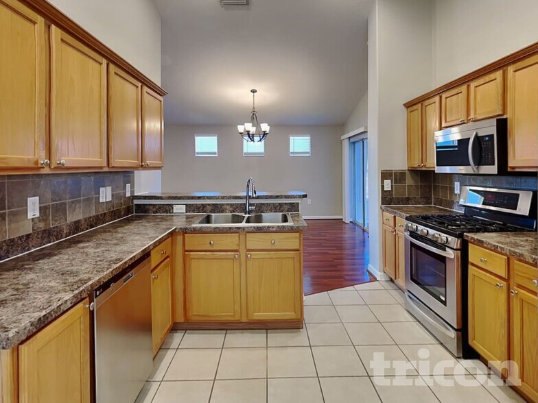 Building Photo - 3648 Heron Island Dr