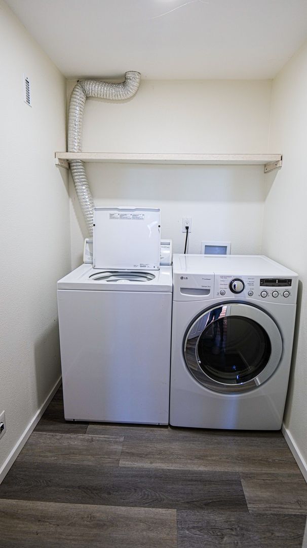 Building Photo - 4Bd/2.5Ba Edmonds House