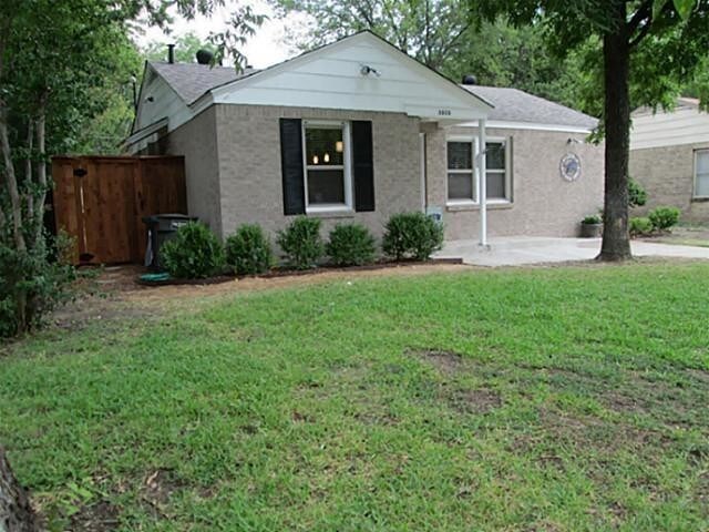 Building Photo - 3525 Mission St