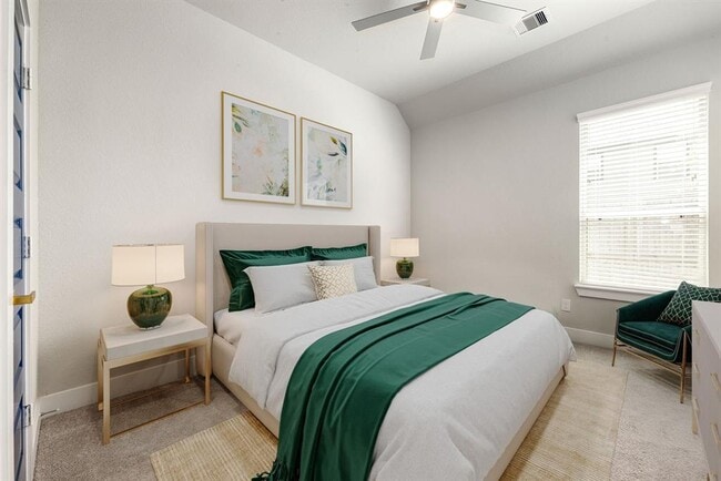 Building Photo - 3323 Majestic Pne Ln