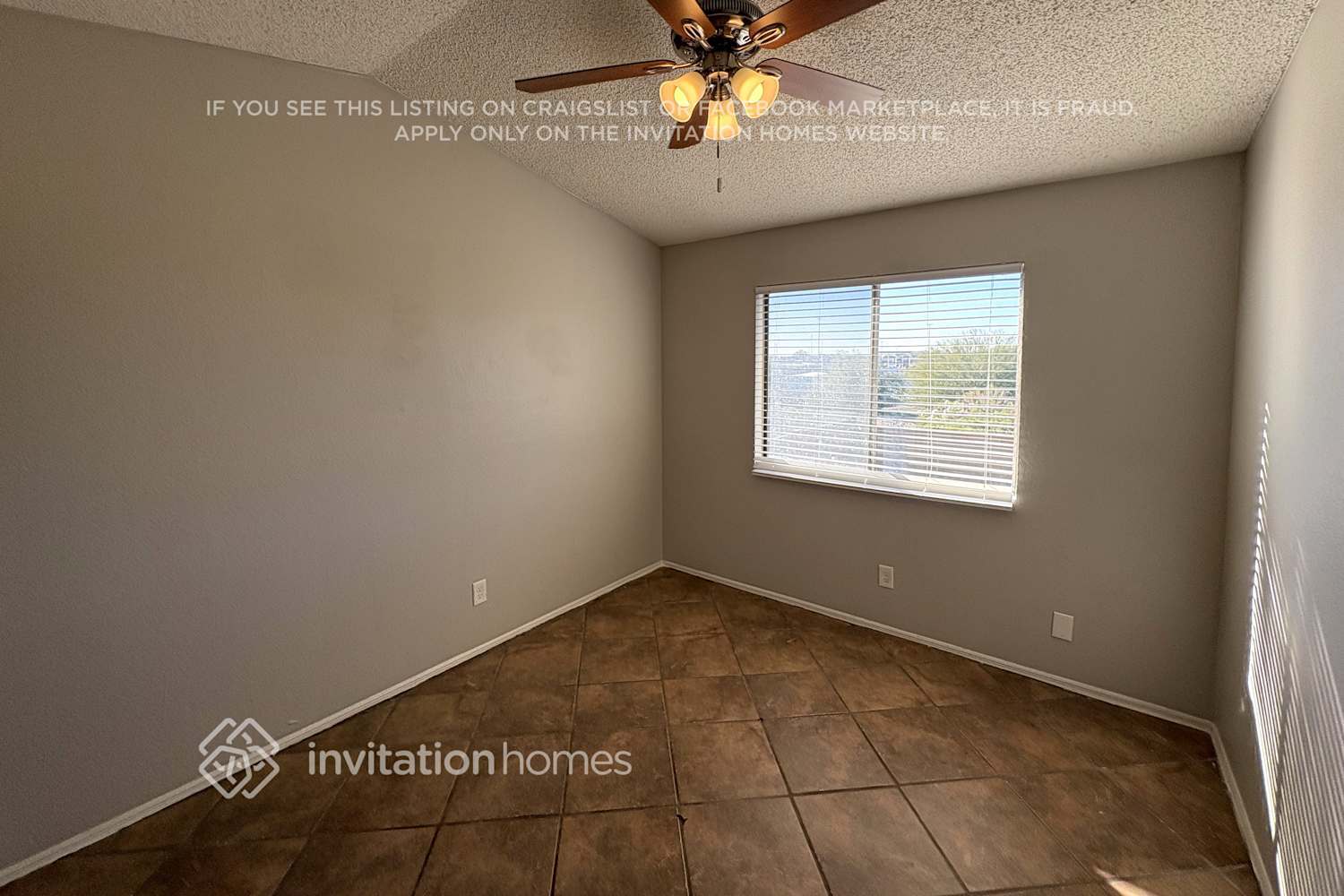 Building Photo - 18802 N 4th St