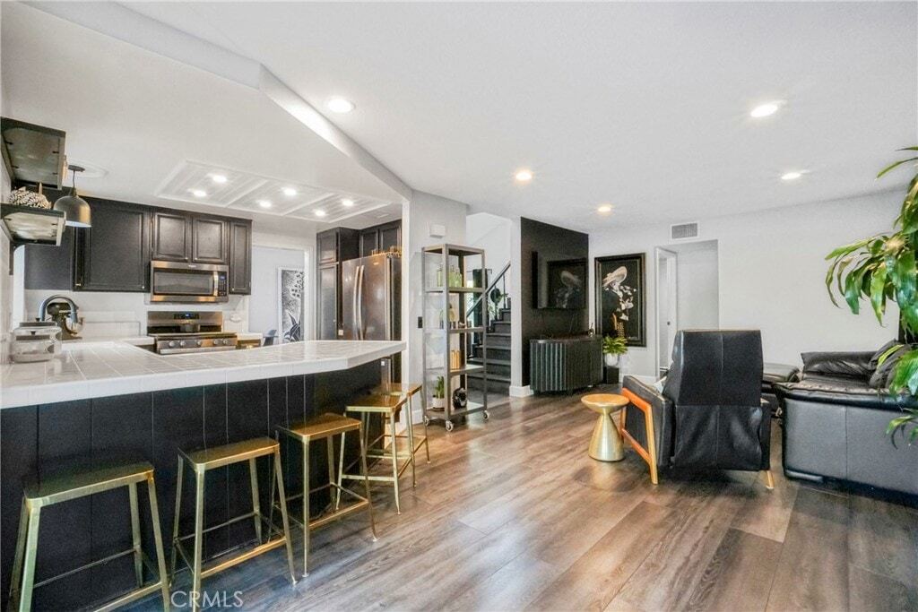 Building Photo - 7224 Bouquet Dr