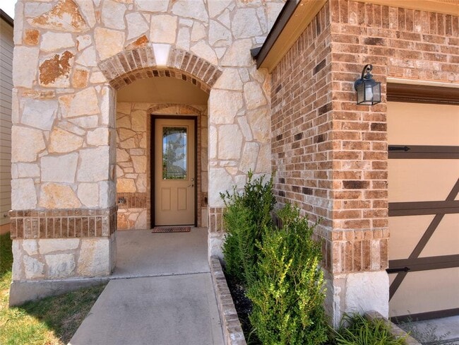 Building Photo - 6809 Sunderland Trail