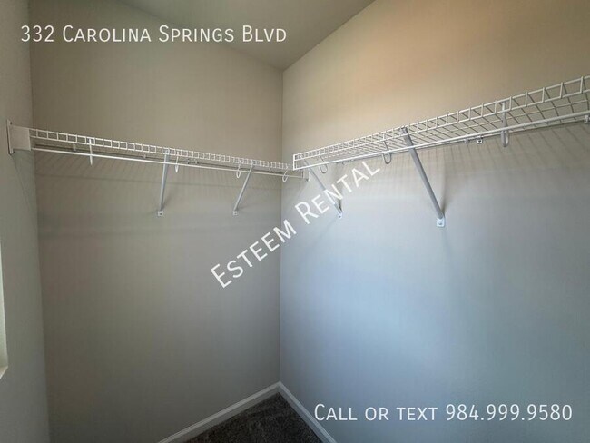 Building Photo - 332 Carolina Spgs Blvd