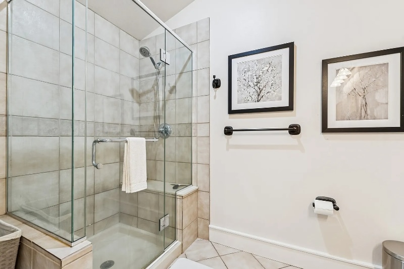 Building Photo - 356 S Many Lakes Dr