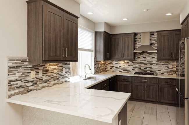 Building Photo - 1012 Trailside Dr