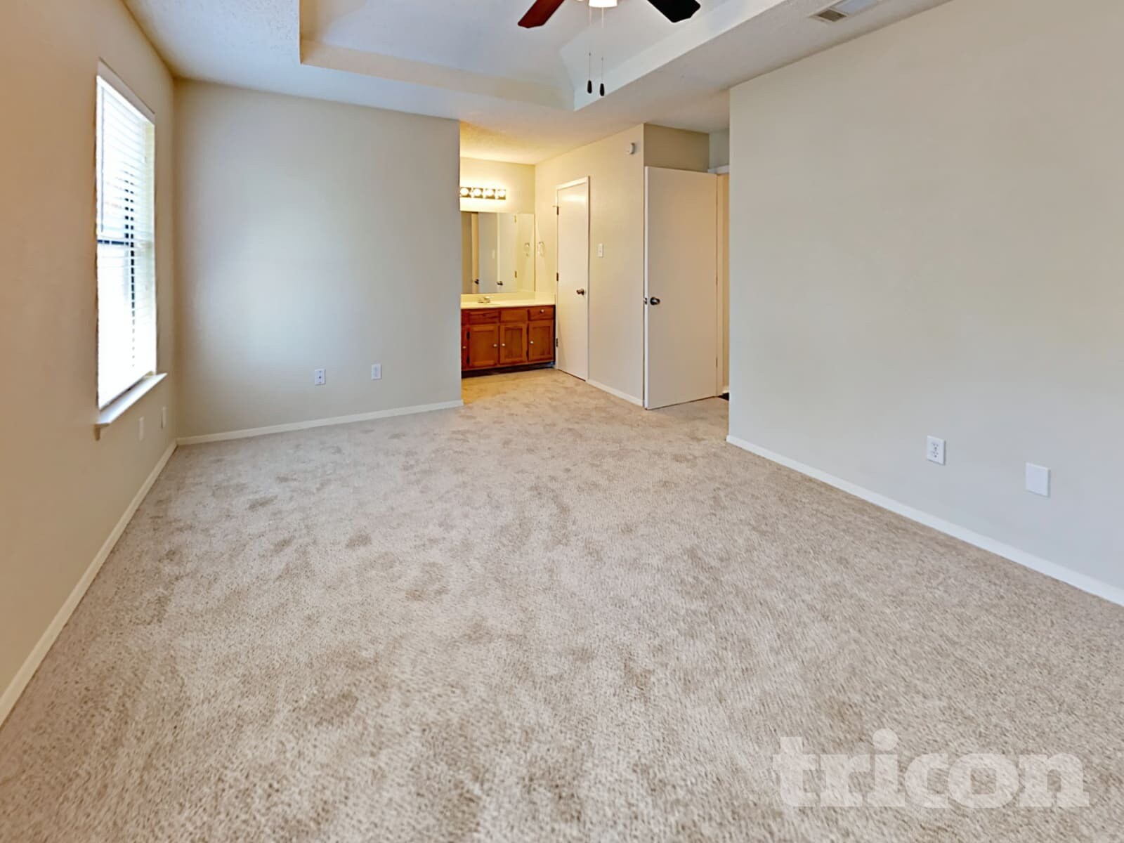 Building Photo - 5925 Fair Wind St