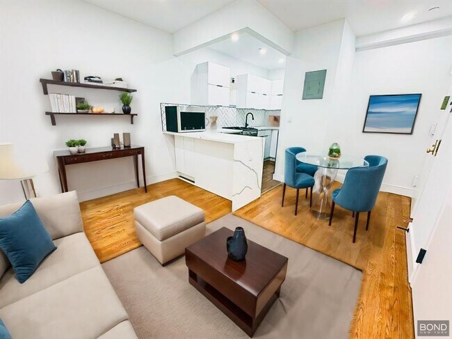 Building Photo - 2 bedroom in NEW YORK NY 10009
