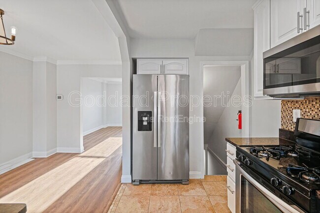 Building Photo - 47 S Hawthorne Rd