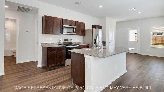 Building Photo - 876 Kickapoo Ln