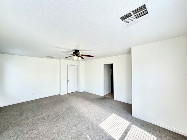 Building Photo - Terracina Phase 5