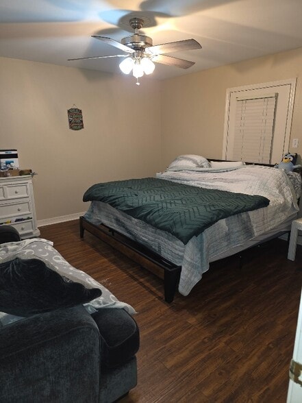 Building Photo - 714 Yorktown Ct