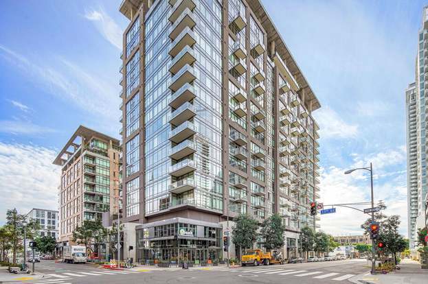 Building Photo - 1100 S Hope St