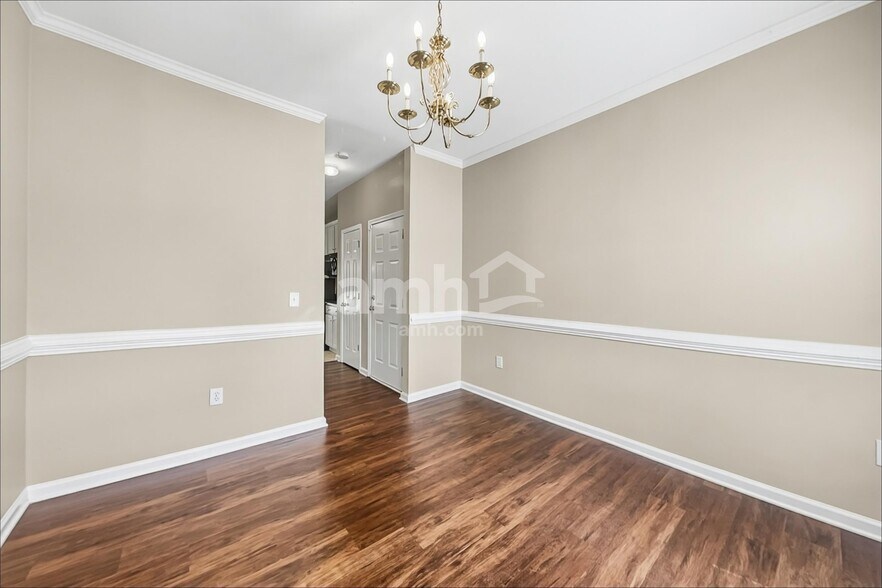 Building Photo - 405 Bedstraw Ct