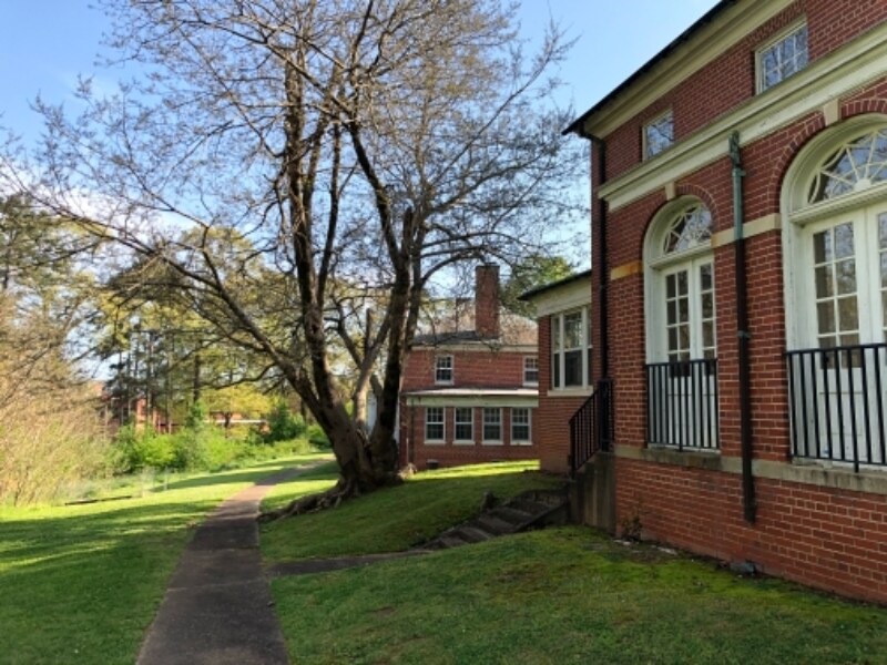 Building Photo - 506a N Thomas Rd