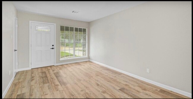 Building Photo - 10611 Leitrim Way