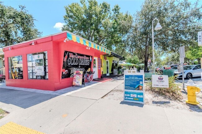 Building Photo - 3128 59th St S