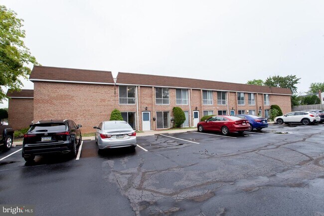 Building Photo - 413 Brandywine Ct