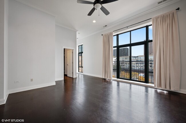 Building Photo - 1440 S Wabash Ave