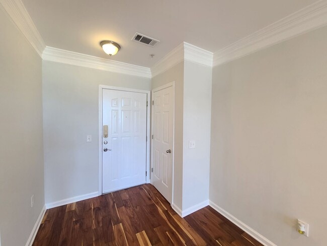 Building Photo - Buckhead - Upgraded Luxury 1 bedroom at Me...