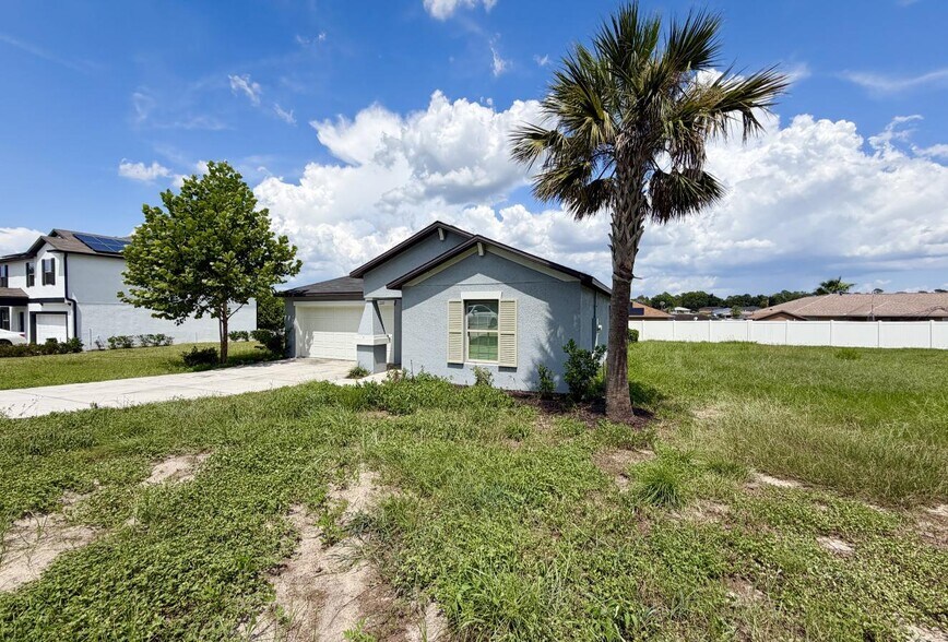 Building Photo - 12213 SE 100th Ave