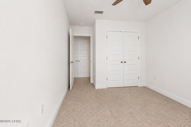 Building Photo - 456 Melrose Wy