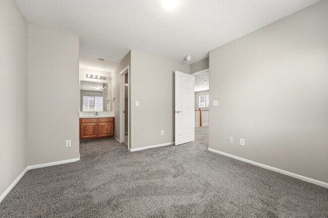 Building Photo - $3,340.95 with $300 off the first month's rent, 4 Beds - 4 Bath, Single Family Home in Trail Park...