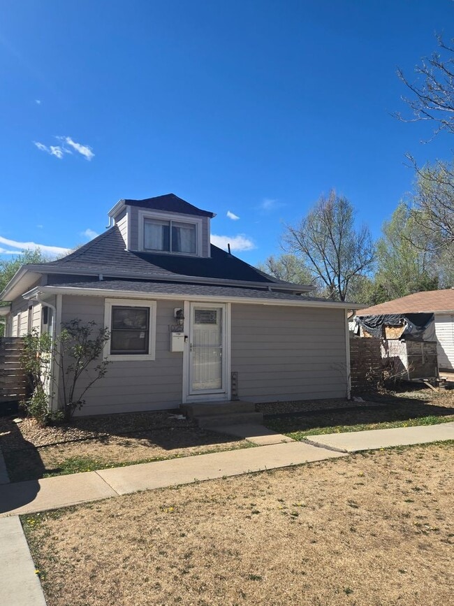 Building Photo - Spacious and Bright 3B Home in Longmont Available for July. Great Location!