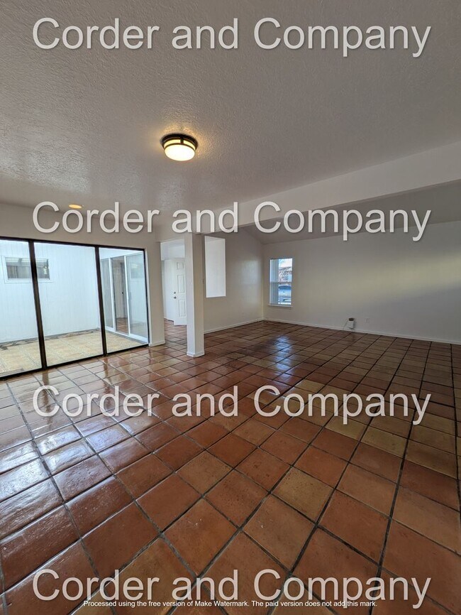 Building Photo - Spacious and naturally lit 4 Bathroom, 2 Bathroom, 2 Car Garage Home at 1,933 Sq Ft.