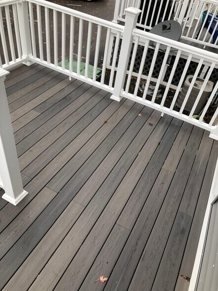 Building Photo - 249 Bridge St