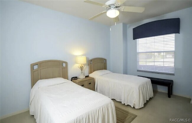 Building Photo - 1063 W Diamond Shore Loop