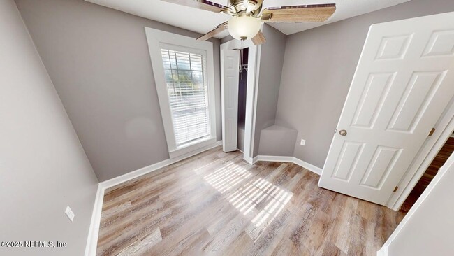Building Photo - 5336 Cruz Rd