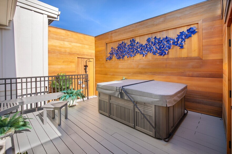 Building Photo - 26 Spyglass Hl