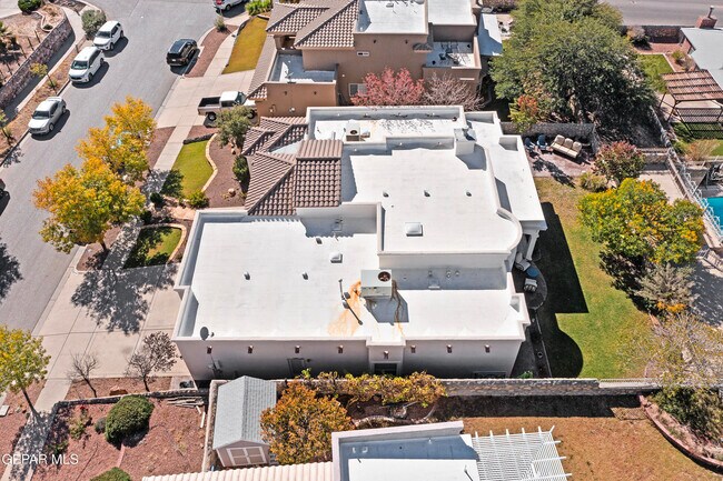 Building Photo - 1405 Cloud Ridge Dr