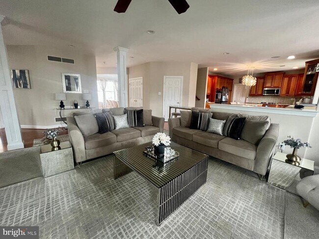 Building Photo - 101 Richards Way