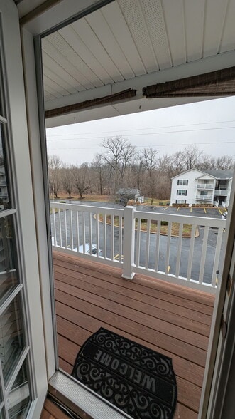 Building Photo - 1408 Summertree Springs Ave