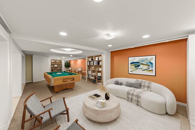 Building Photo - 354 Indian Dr