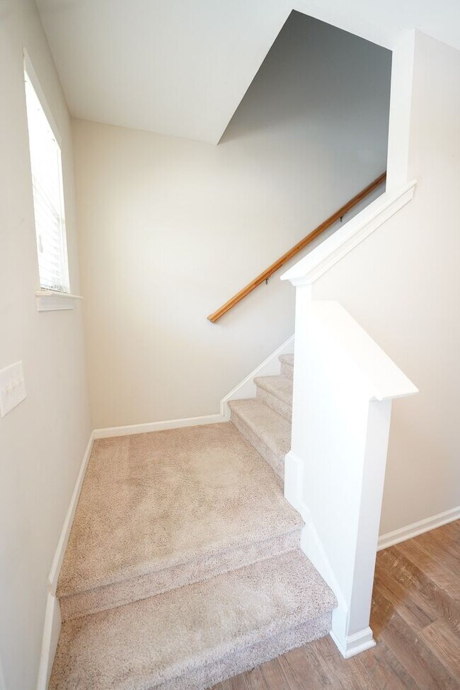 Building Photo - Coming Available!