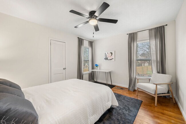 Building Photo - 711 Campbell Cir