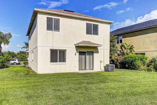 Building Photo - Prime Northwood Home on a Conservation Lot...