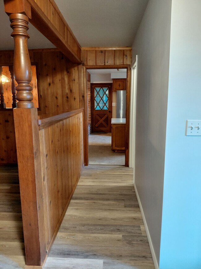 Building Photo - Silverdale Area Home