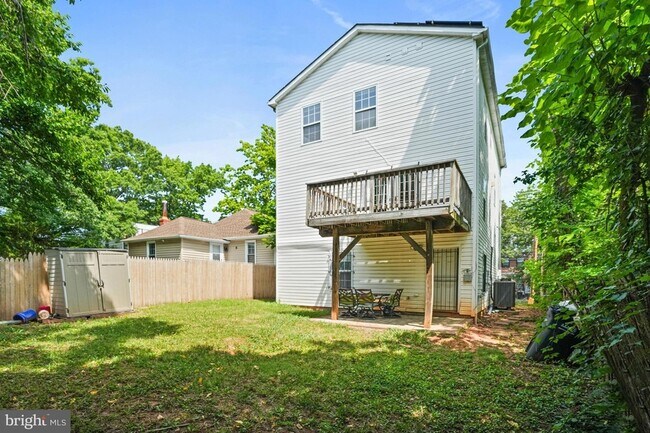 Building Photo - 5115 Bass Pl SE