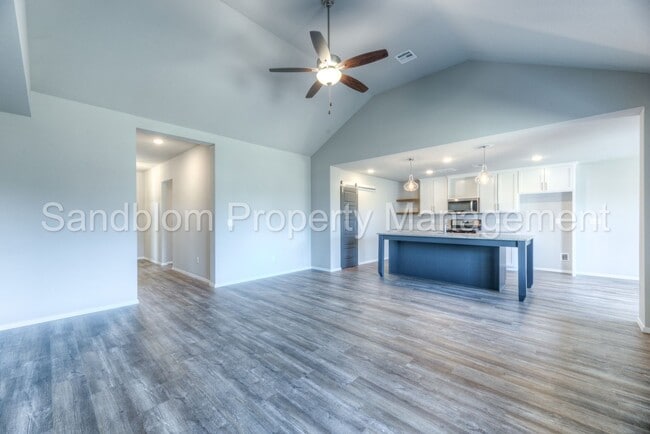 Building Photo - FOR LEASE | Bixby West | Available Now!