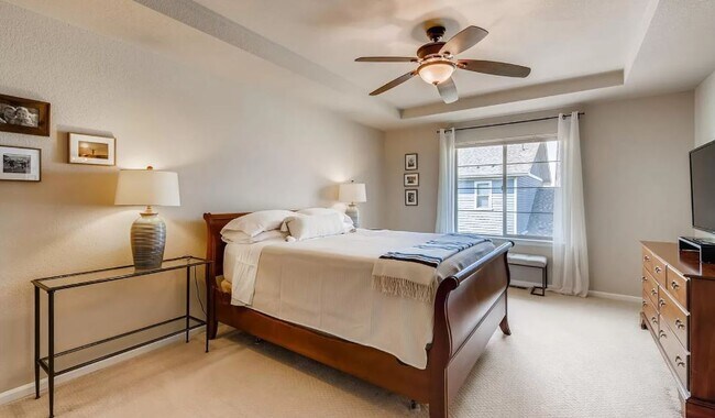 Building Photo - 7410 S Robertsdale Way