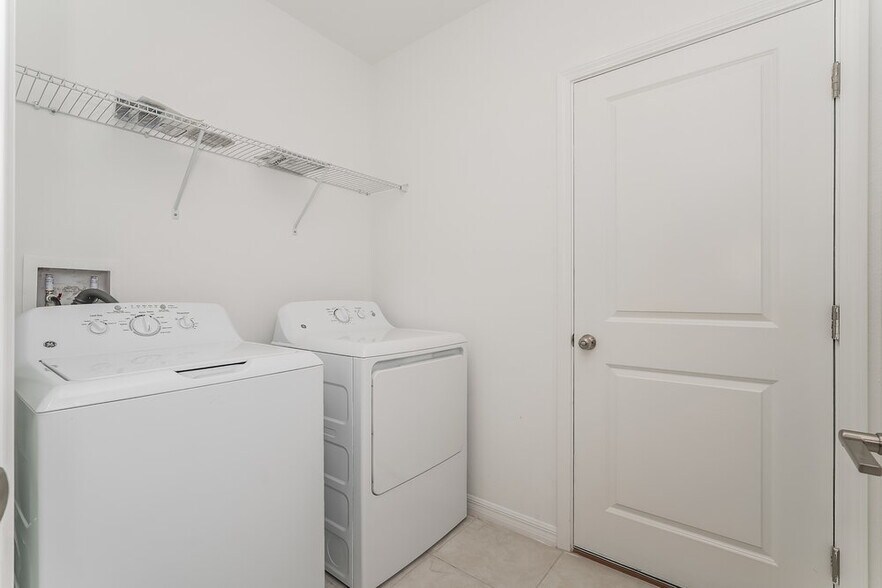 Building Photo - 17954 Blissful Stars Dr