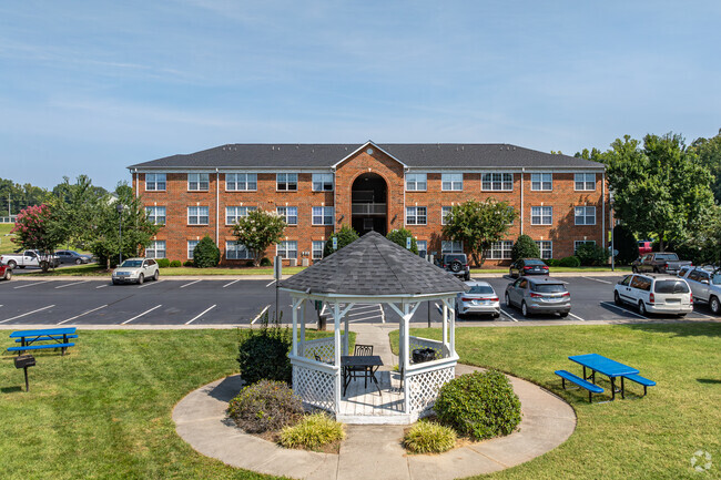 Building Photo - The Reserve at Regents Center