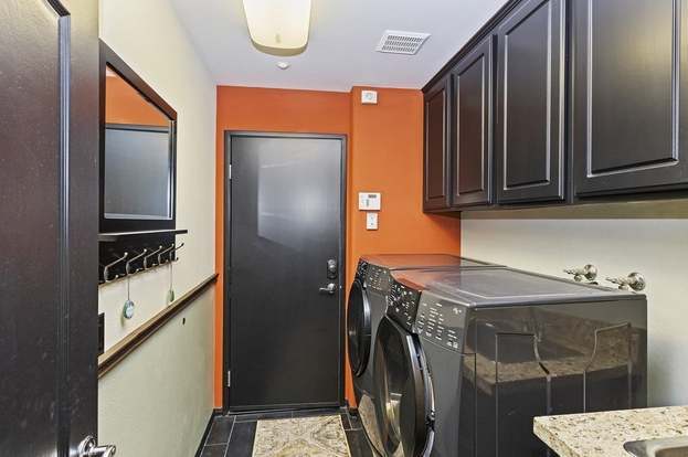 Building Photo - 28989 Frankfort Ln