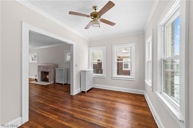 Building Photo - 867 East Blvd