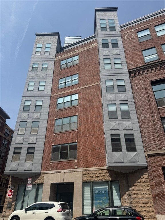 Building Photo - 485 Harrison Ave